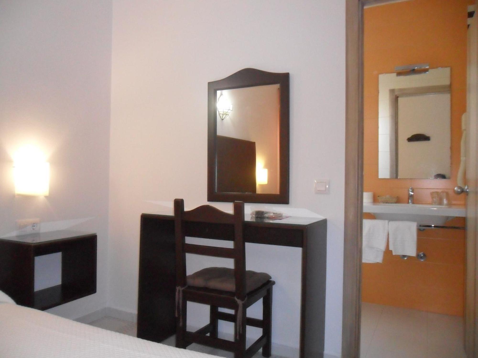 Hostal El Capi Zahora Room photo
